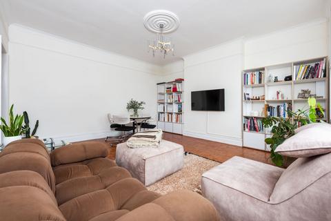 2 bedroom flat to rent, Amhurst Park, London, N16