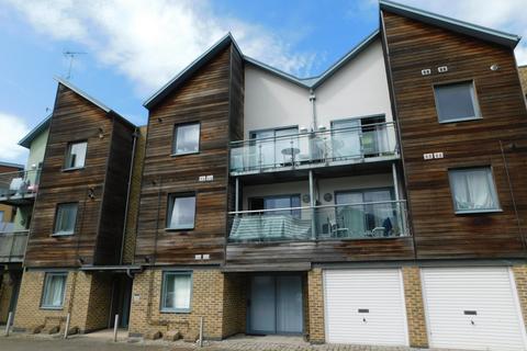 1 bedroom flat to rent, Marine House, Colchester CO2