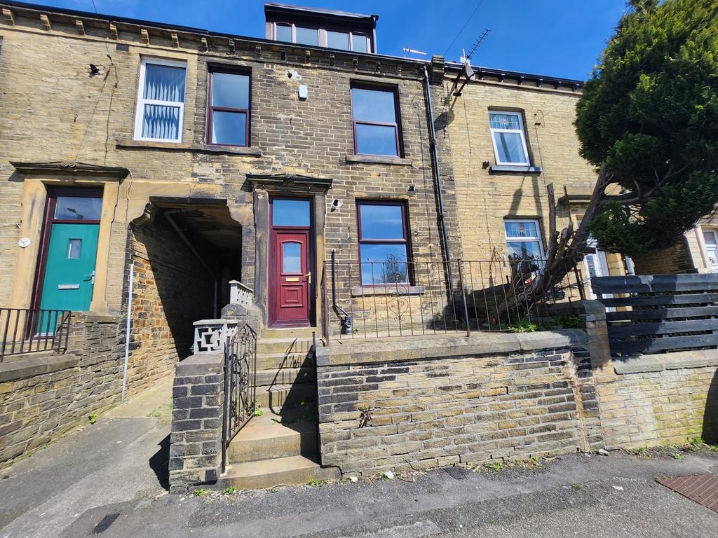 Allerton Road, BD8 0BJ 4 bed terraced house for sale £129,000