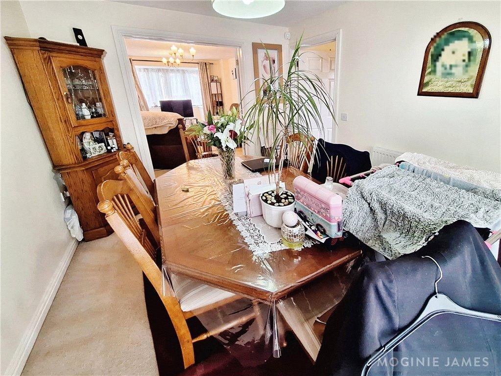 Wyncliffe Gardens, Pentwyn, Cardiff 4 bed detached house for sale £