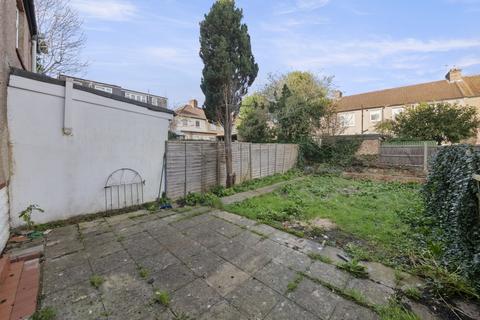 71 Montague Road, London, W7 3PE