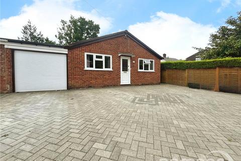 1 Nutbourne, Farnham, GU9 9EH