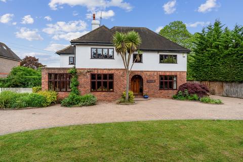 7 bedroom detached house for sale, Shoppenhangers Road, Maidenhead