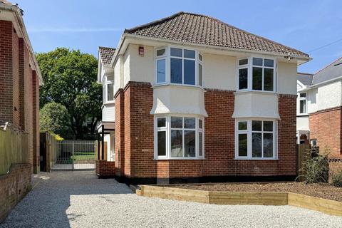 4 bedroom detached house for sale, Bournemouth, Bournemouth BH9