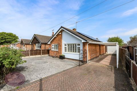 2 bedroom detached bungalow for sale, Commons Close, Newthorpe, Nottingham, NG16
