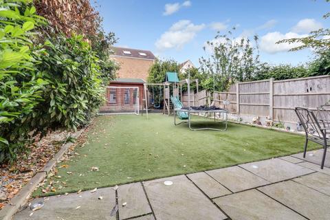 132 Ness Road, Shoeburyness, Southend-on-sea, SS3 9DL