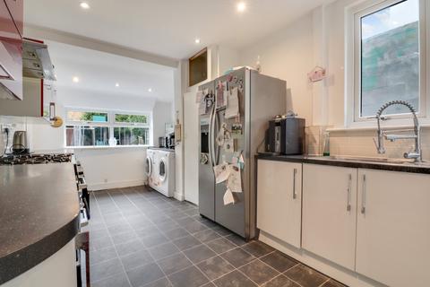 132 Ness Road, Shoeburyness, Southend-on-sea, SS3 9DL