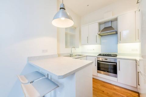 1 bedroom flat for sale, Sutton Court Road, Chiswick, London, W4