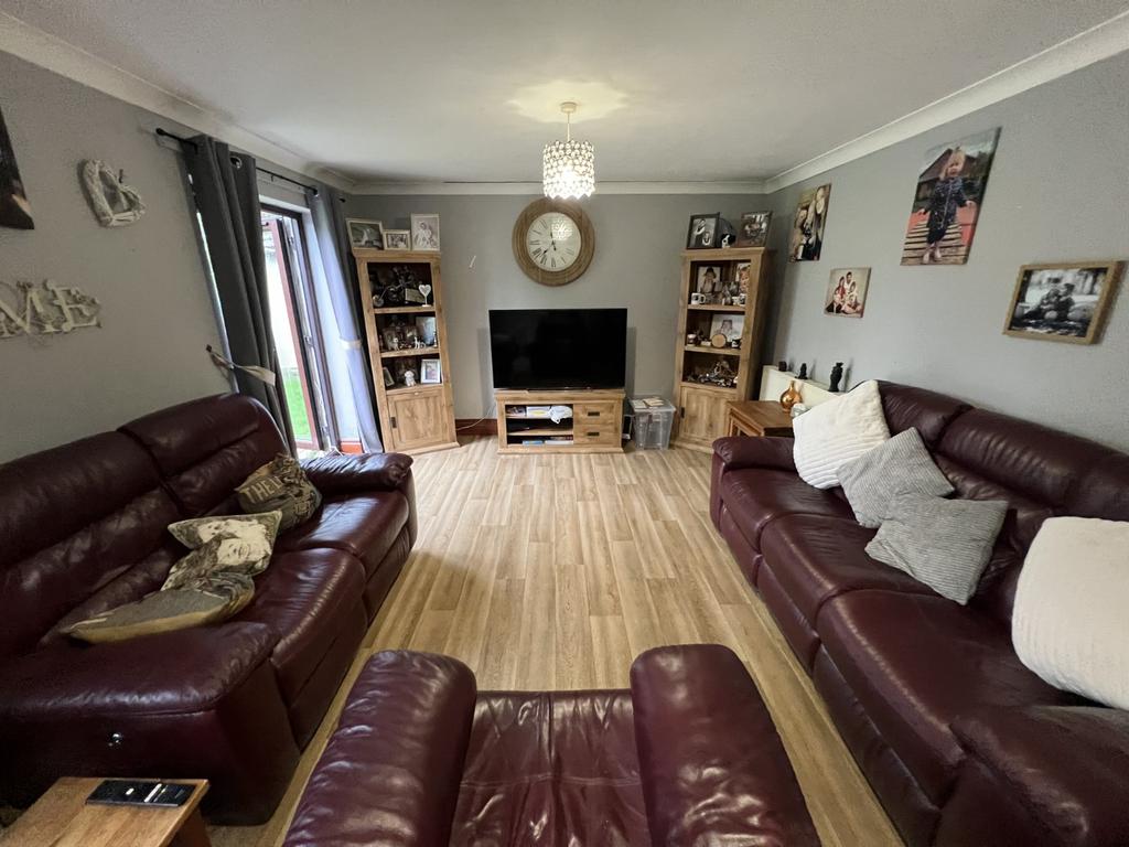 Rear Lounge/Dining Room