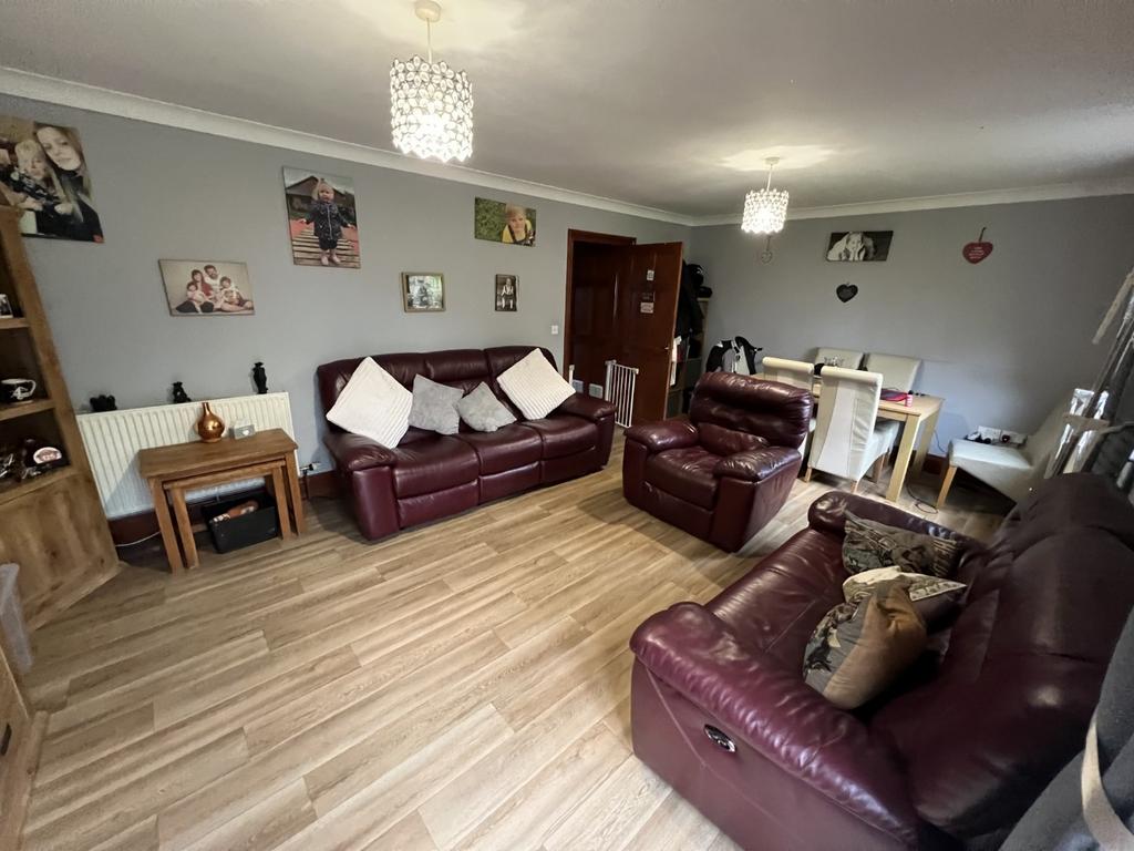 Rear Lounge/Dining Room