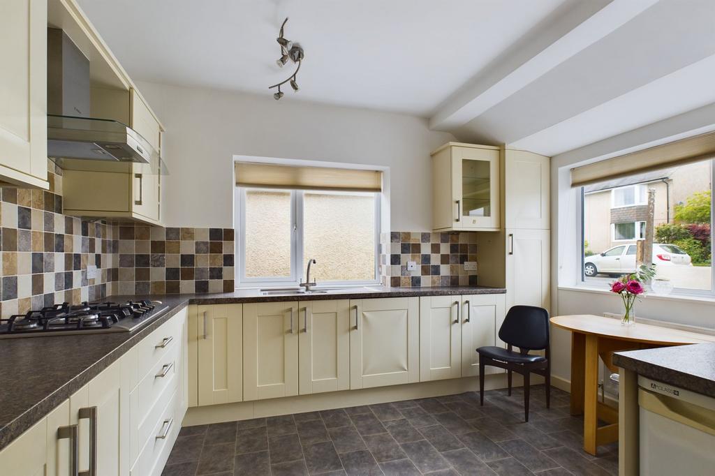 Kitchen diner