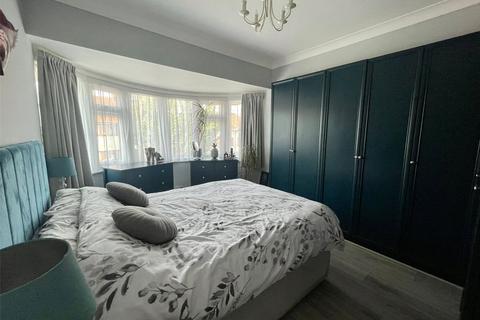 3 bedroom semi-detached house for sale, Farnham Road, Welling, Kent, DA16