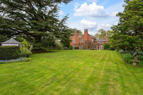 7 bedroom detached house for sale, Dordale Road Belbroughton Stourbridge, West Midlands, DY9 0BA