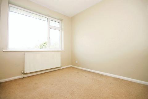 3 bedroom terraced house for sale, Trent Close, Wickford, Essex, SS12