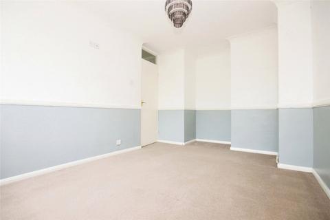 3 bedroom terraced house for sale, Trent Close, Wickford, Essex, SS12