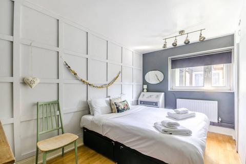 13 Lampeter Square, London, W6 8PS