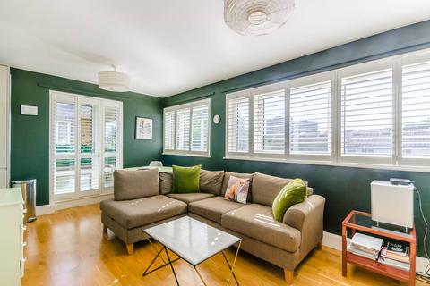 13 Lampeter Square, London, W6 8PS