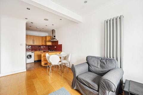 3 bedroom flat to rent, Devonshire Terrace, London, W2