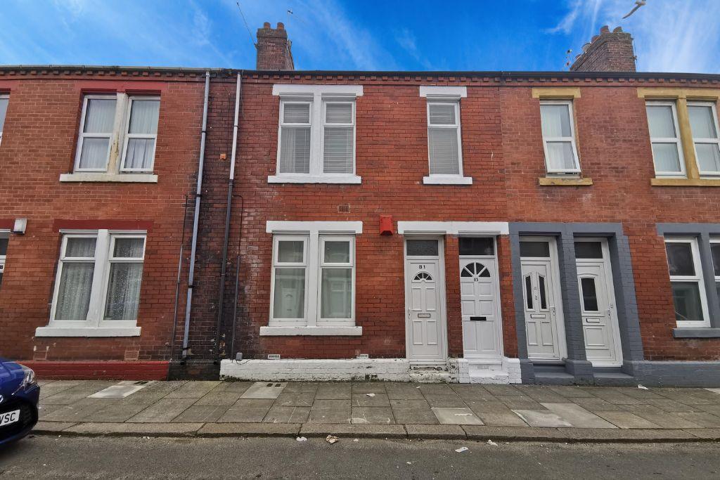 Collingwood Street, South Shields... 2 bed flat to rent £575 pcm (£