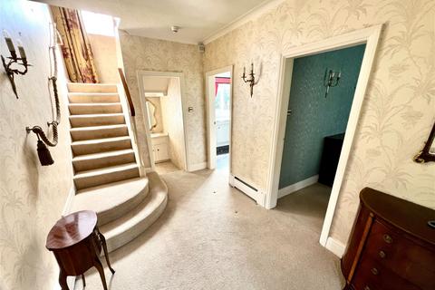 3 bedroom detached house to rent, Warren Vale Road, Swinton, Mexborough, S64 8UR