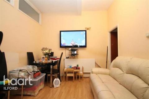 2 bedroom flat to rent, ILFORD, ESSEX