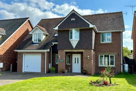 4 bedroom detached house for sale, Kings Acre Road, Hereford, HR4