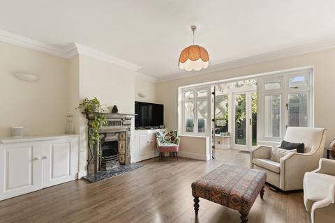 59a Abbotswood Road, London, SW16 1AL