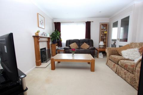 8 Follets Close, Yarnton, Kidlington, OX5 1TB