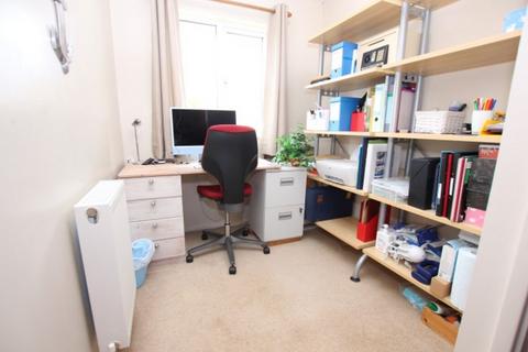 8 Follets Close, Yarnton, Kidlington, OX5 1TB