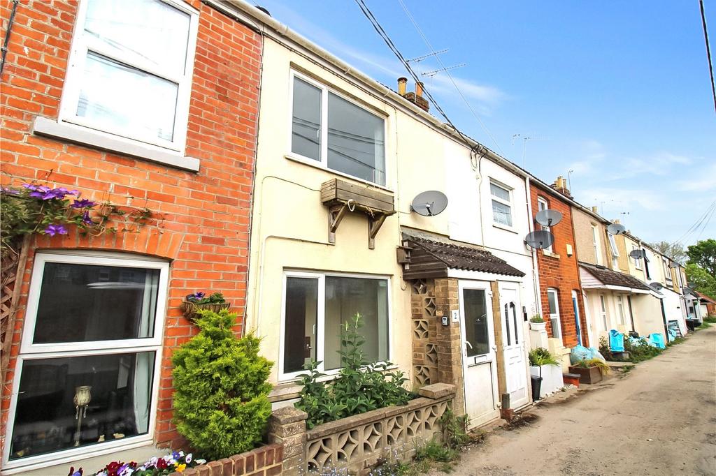 Wroughton, Swindon, Wiltshire, SN4 2 bed terraced house for sale £175,000