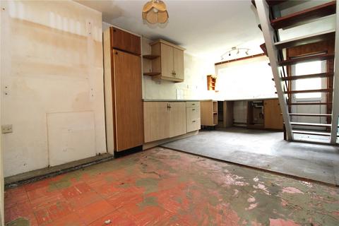 2 bedroom terraced house for sale, Wroughton, Swindon, Wiltshire, SN4