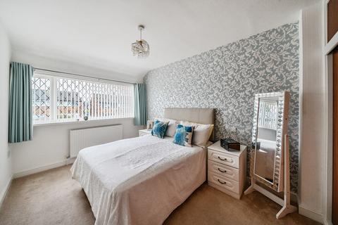 3 bedroom house for sale, Park Close, Leeds, West Yorkshire, LS13