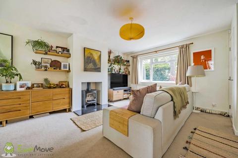 3 bedroom terraced house for sale, Wellington Crescent, Tadley RG26