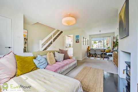 3 bedroom terraced house for sale, Wellington Crescent, Tadley RG26