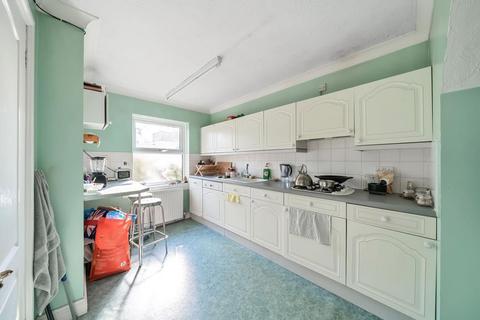 3 Augur Close, Staines-upon-thames, TW18 2DL