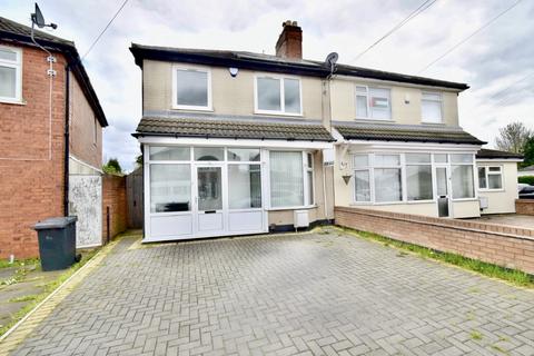 3 bedroom semi-detached house for sale, The Circle, Evington, Leicester, LE5