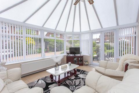14 Winston Close, Radcliffe, Manchester, M26 4WS