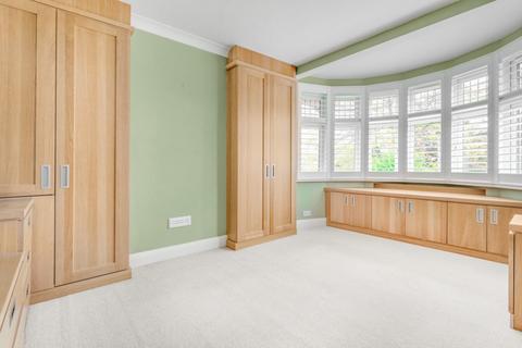 107 Alexandra Drive, Surbiton, KT5 9AE