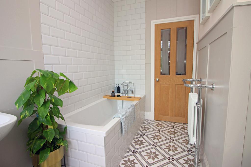 Bath Detail