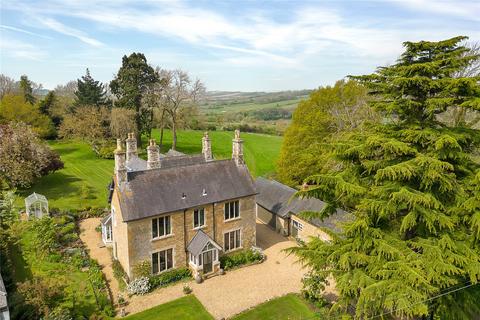 5 bedroom detached house for sale, The Stone House, Wing