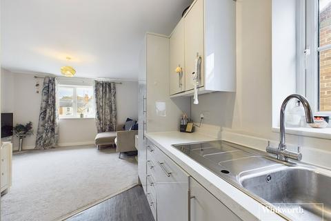 2 bedroom maisonette for sale, Sulham Place, Pangbourne Street, Reading, Berkshire, RG30
