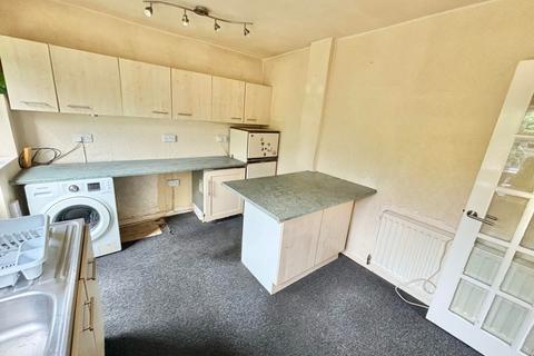 4 Balmer Grove, Blackpool, FY1 5QT
