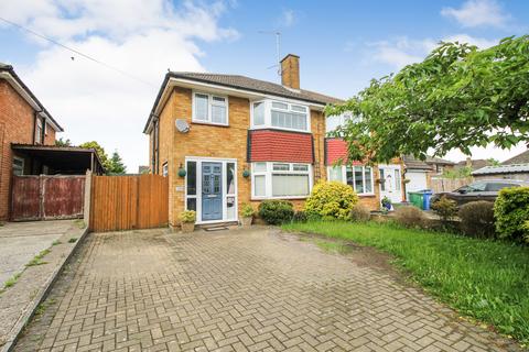 3 bedroom semi-detached house for sale, West Heath Road,  Farnborough , GU14