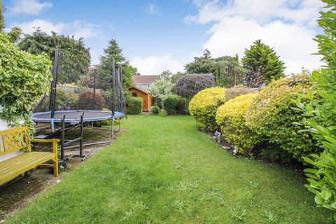 3 bedroom semi-detached house for sale, West Heath Road,  Farnborough , GU14