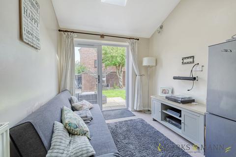 3 bedroom semi-detached house for sale, Turner Road, Stowmarket, IP14