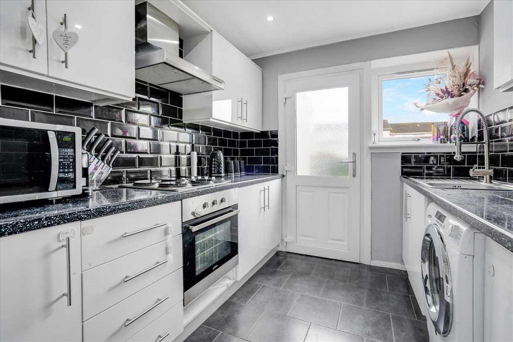 Kitchen (1)