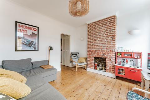 3 bedroom terraced house for sale, Churchill Road, Norwich