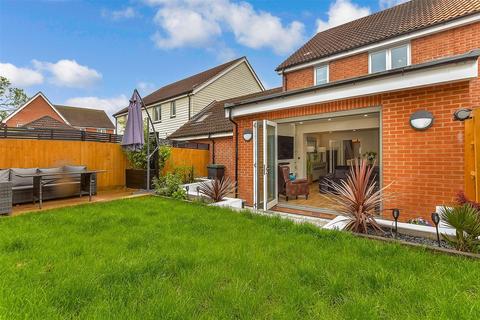 3 bedroom semi-detached house for sale, Mellowes Road, Hornchurch, Essex