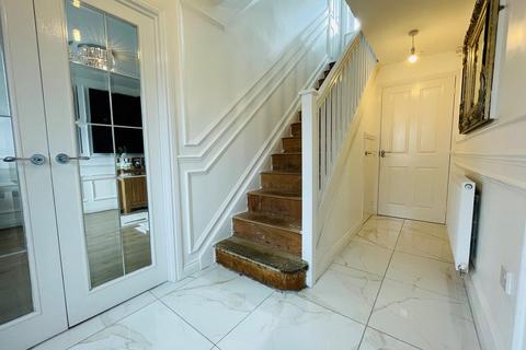 4 bedroom detached house for sale, York Crescent, West Bromwich, B70