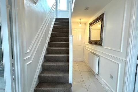 4 bedroom detached house for sale, York Crescent, West Bromwich, B70